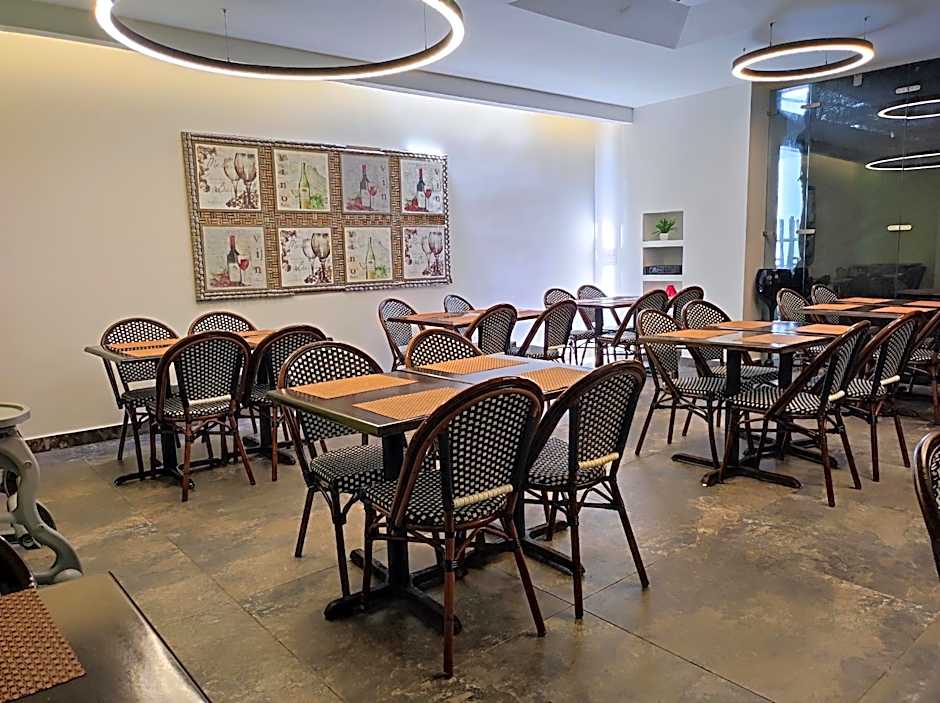 Hotel Portobelo Plaza las Ámericas