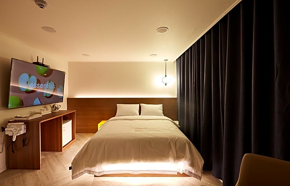 Hotel sounds