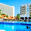 VILLA PARA 8p 6A 2M dentro del HOTEL a un costado del Krystal IXTAPA cuenta con playa y WIFI