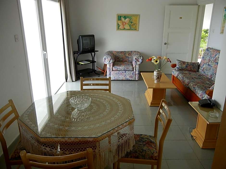 Tsialis Hotel Apartments