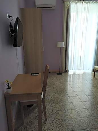 Triple Room with Private External Bathroom