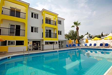 Sea CleoNapa Mandali