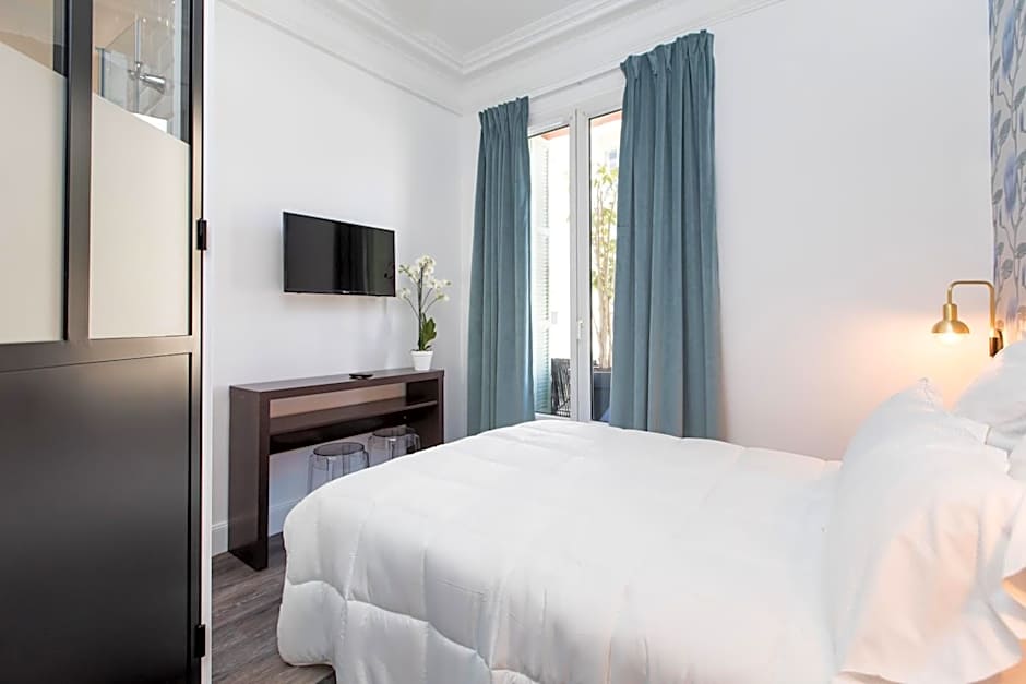 Arome Hotel