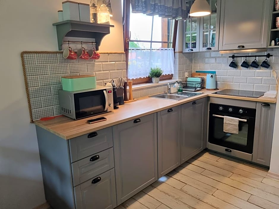 Domek z basenem nad jeziorem Gwiazdy, Ostoja Bukowo, Kaszuby