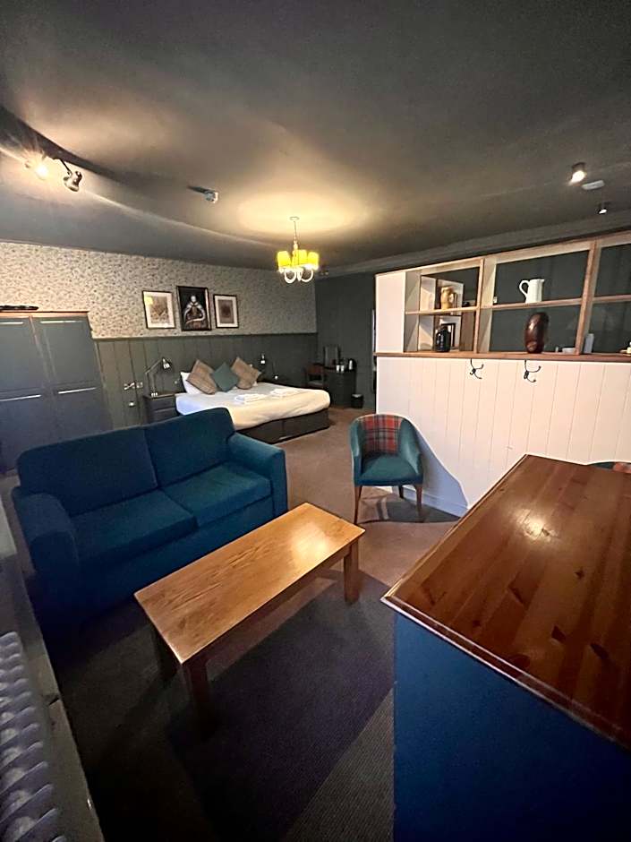 The Ostrich Inn Colnbrook London Heathrow