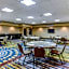 Holiday Inn Express Hotel & Suites Huntsville By IHG