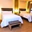 Hotel Plaza by Kavia