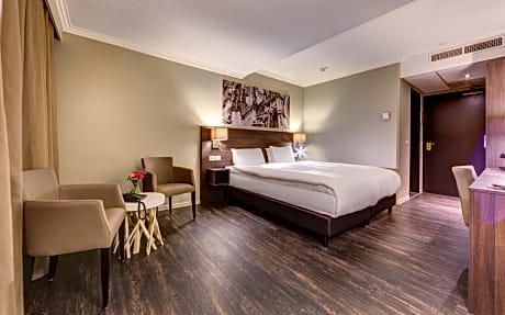 Double room deluxe with Bath