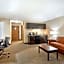 Best Western Plus Howe Inn