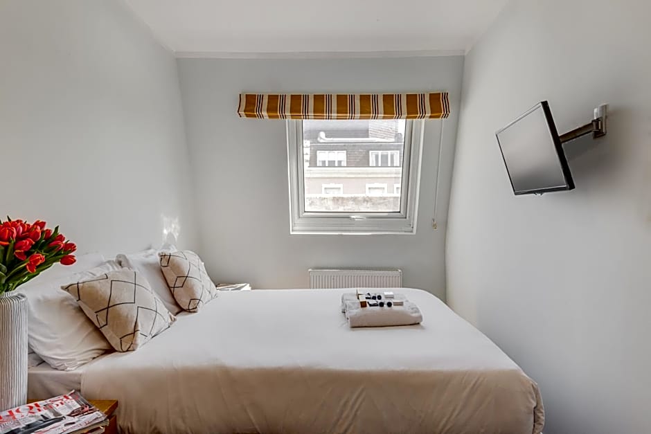 1 Lexham Gardens Hotel