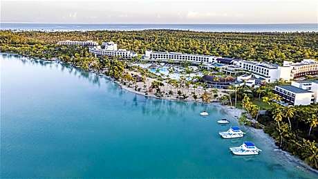 Zemi Miches Punta Cana All-Inclusive Resort, Curio by Hilton
