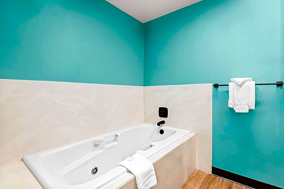 Maverick Hotel Eugene Near University, an Ascend Collection Hotel