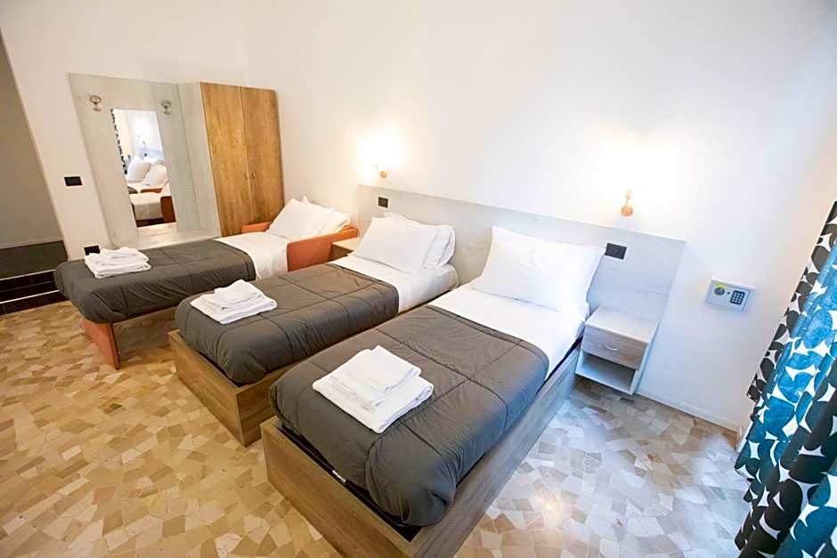 Hall inn B&B in Center