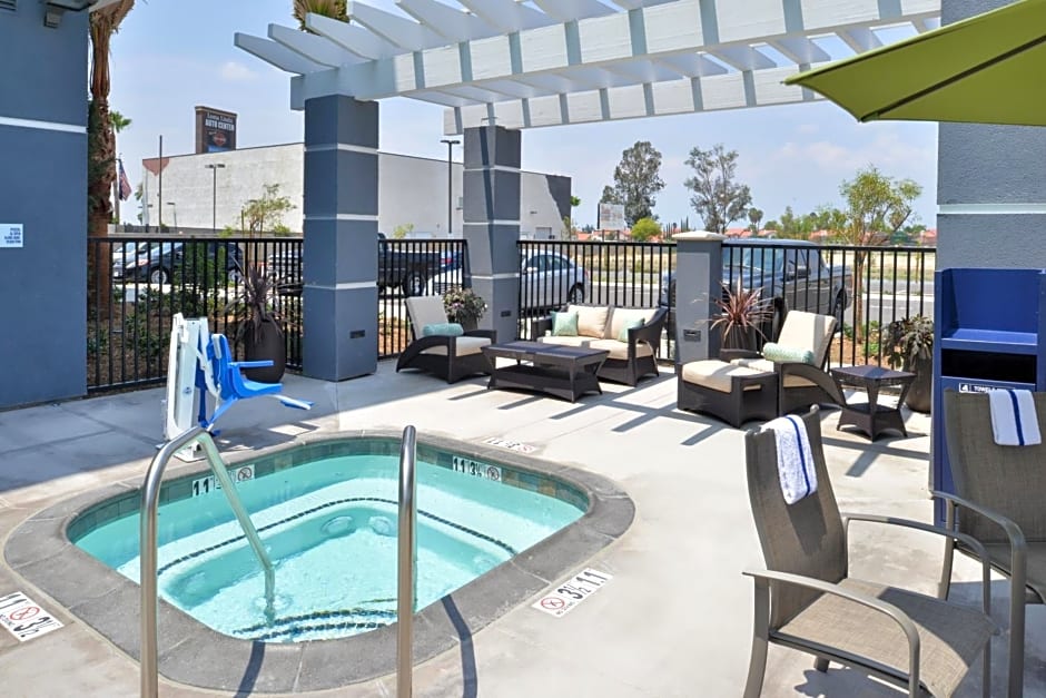 Holiday Inn Express Hotels & Suites Loma Linda By IHG