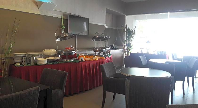 Kosma Business Hotel