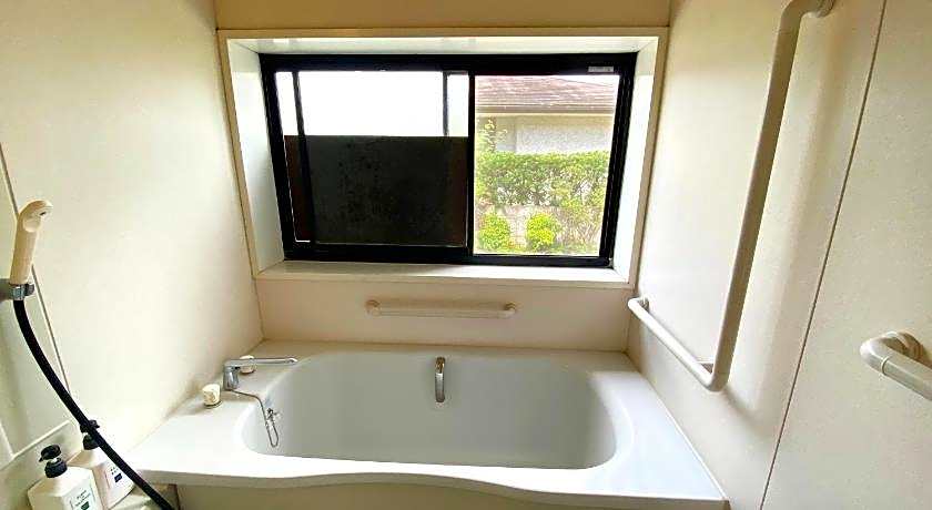 Yufuin Onsen Hasuwa Inn