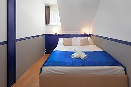 Classic Quadruple Room