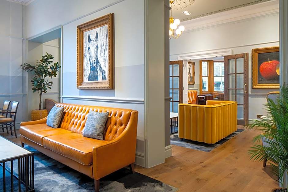 The Queen at Chester Hotel, BW Premier Collection