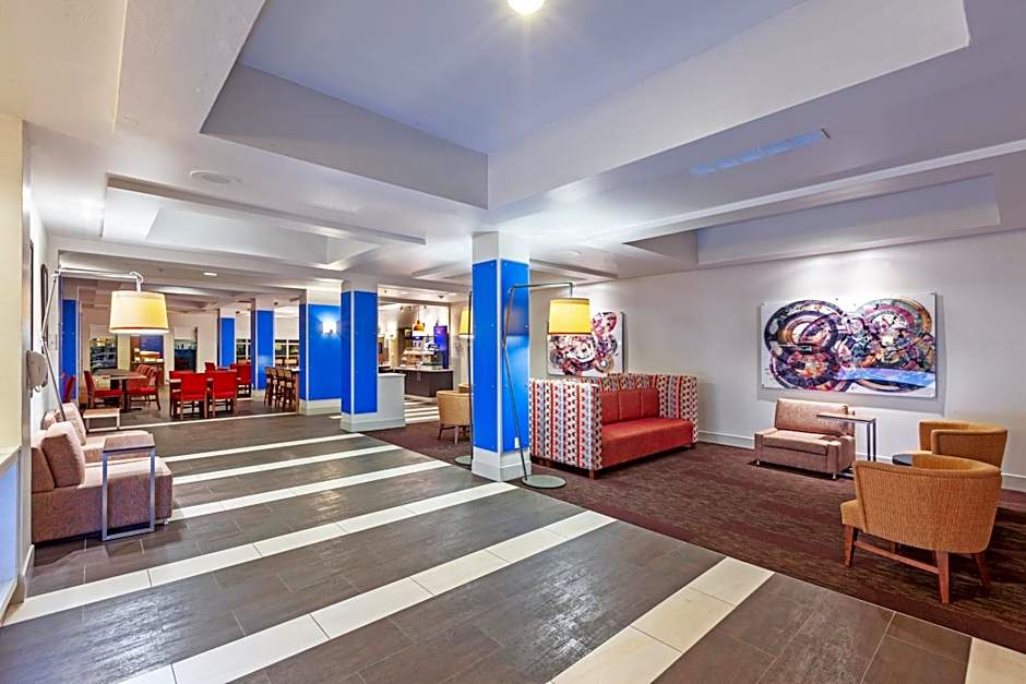 Holiday Inn Express Hotel and Suites Shreveport South Park Plaza By IHG