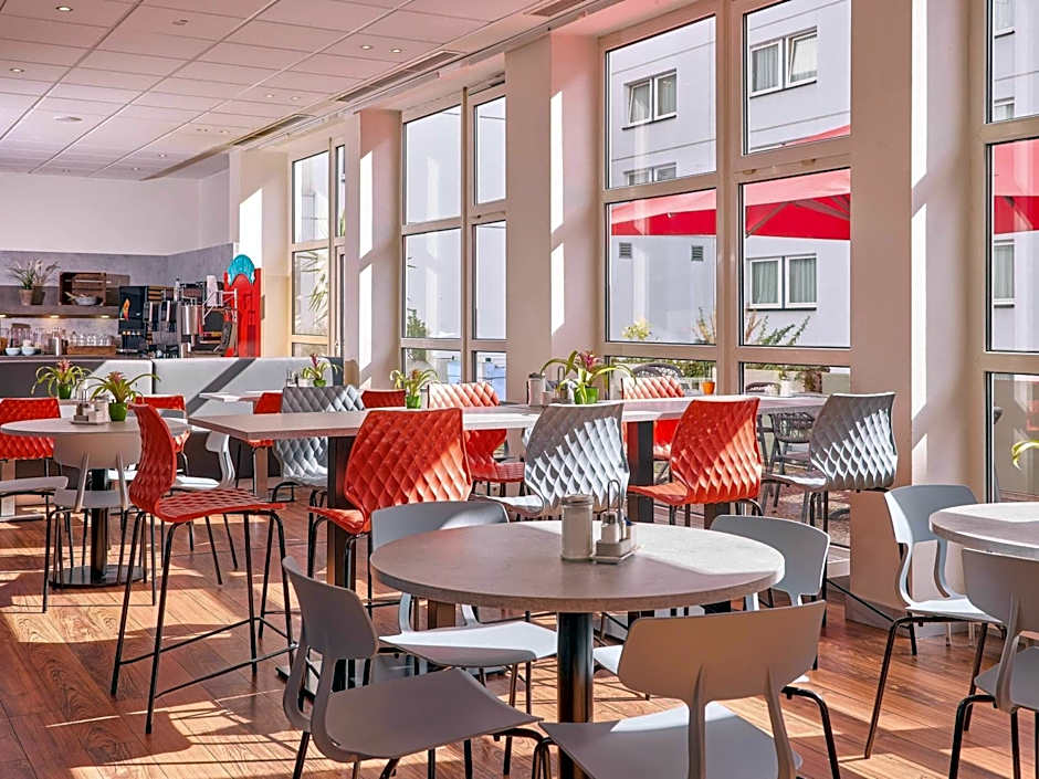 ibis Hotel Düsseldorf Hauptbahnhof