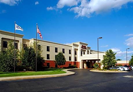 1 King Mobility/hearing Access Ri Shwr Ns Vis Fire Alrm/door/phn Alrt Hdtv/ Free Wi-fi/ Hot Breakfas