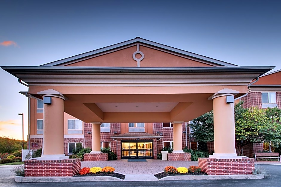 Holiday Inn Express Hotel & Suites Lancaster-Lititz