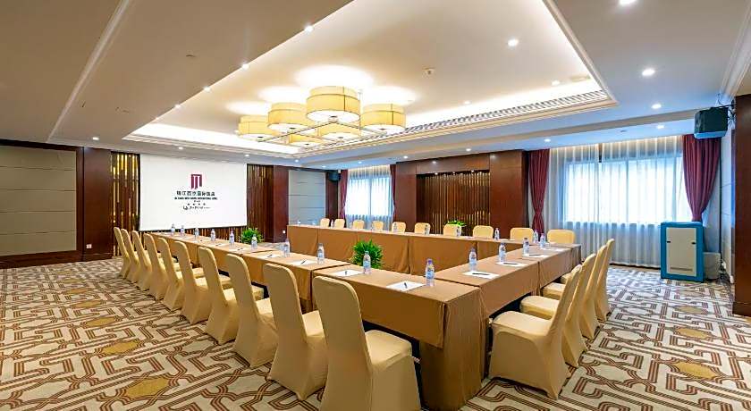 Jinjiang West Capital International Hotel