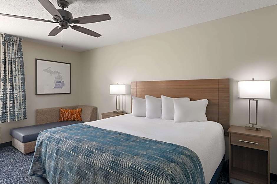 Baymont by Wyndham Mt. Pleasant