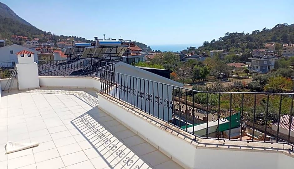 California Apart Hotel