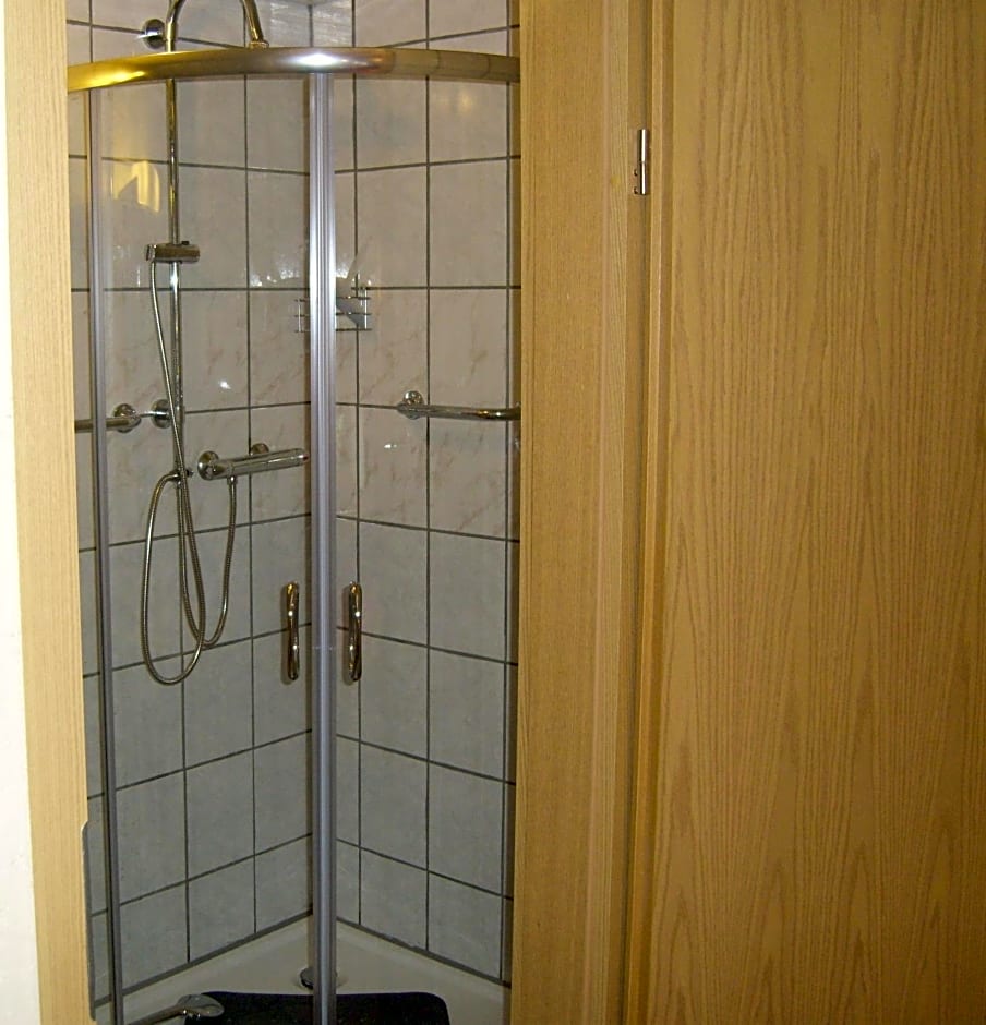 B & B Gross Methling