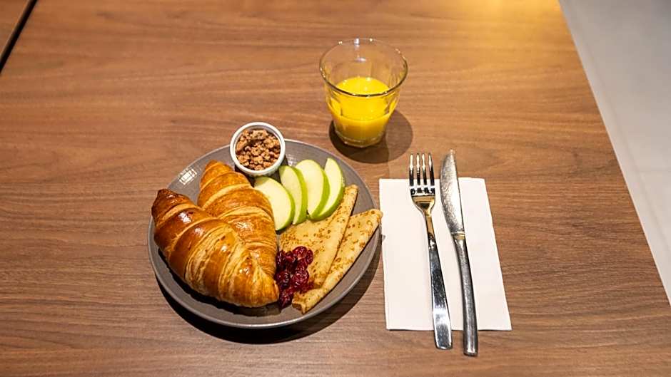Campanile PRIME - Paris Levallois-Perret