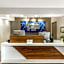 Holiday Inn Express Crestwood By IHG