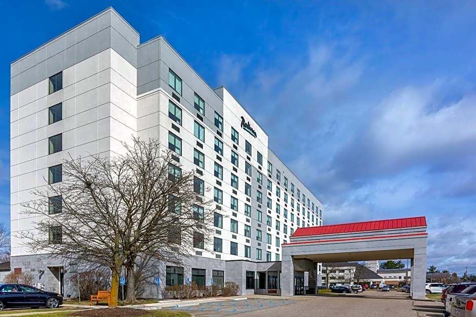 Radisson Hotel Detroit Metro Airport