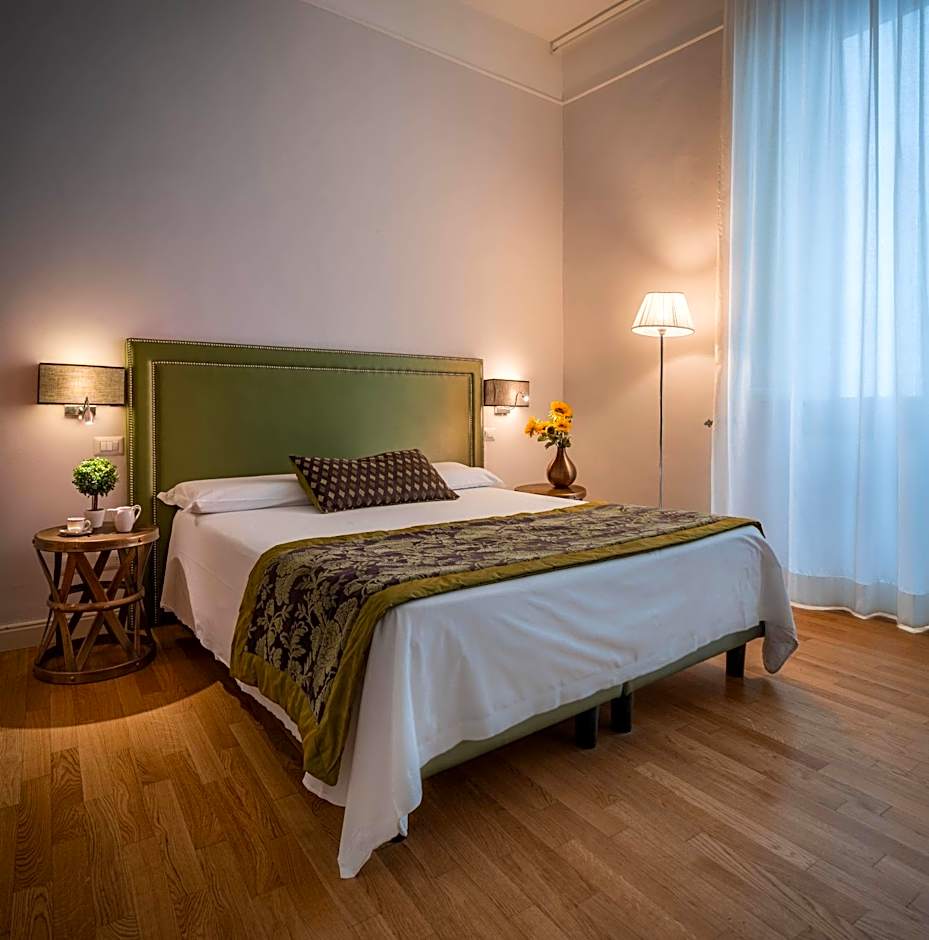 Photo 1 of 7 of Deluxe Junior Suite