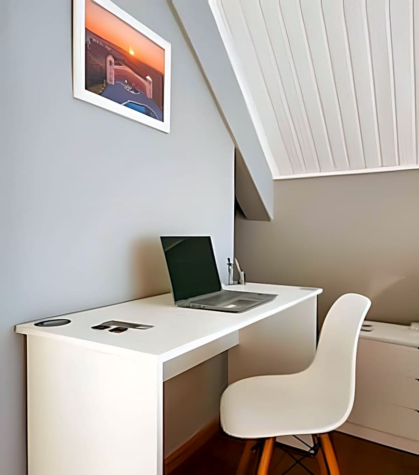 3 Quartos Família, 2 vagas, Garden, Próx. Barigui