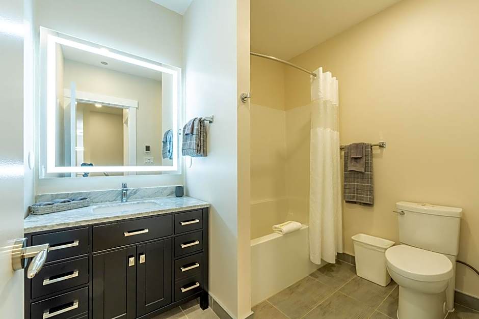 Quality Inn Sunshine Suites