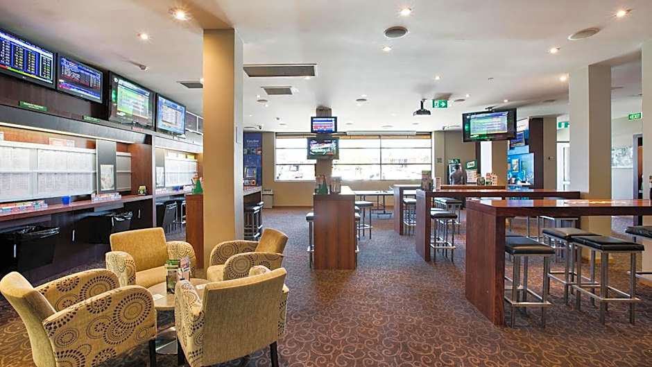 Nightcap at Pritchards Hotel