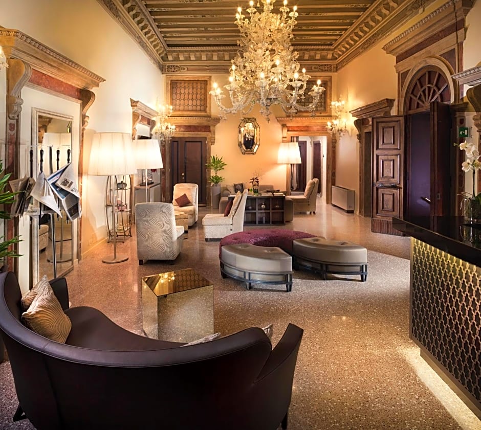Arcadia Boutique Hotel