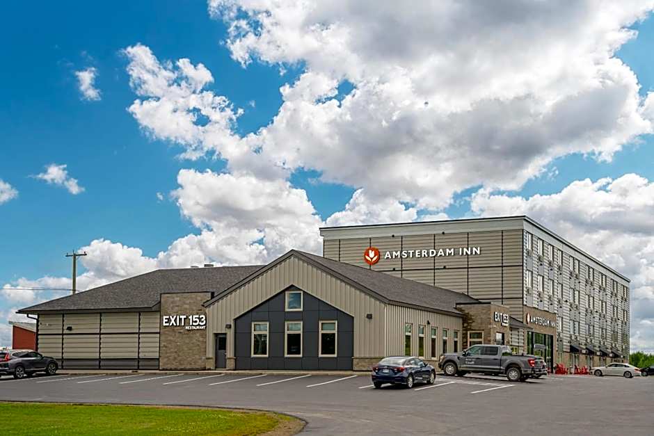 Amsterdam Inn & Suites, an Ascend Collection Hotel