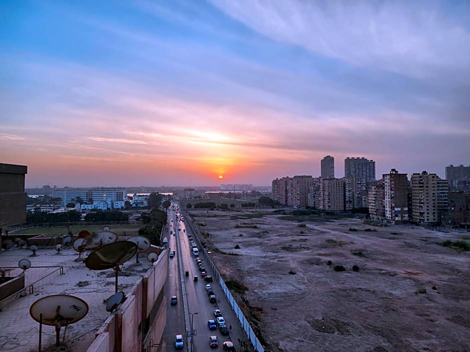 شقة فاخرة وفيو خرافى فى maadi