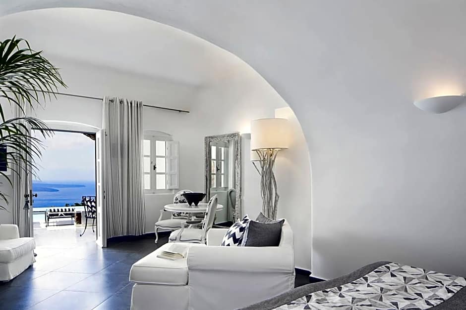San Antonio Luxury Hotel