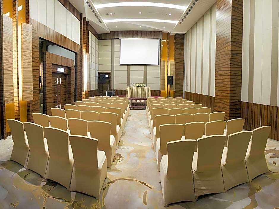 V8 Hotel Johor Bahru