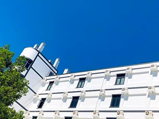Radisson Blu Hotel (Beilun Huashan Road)