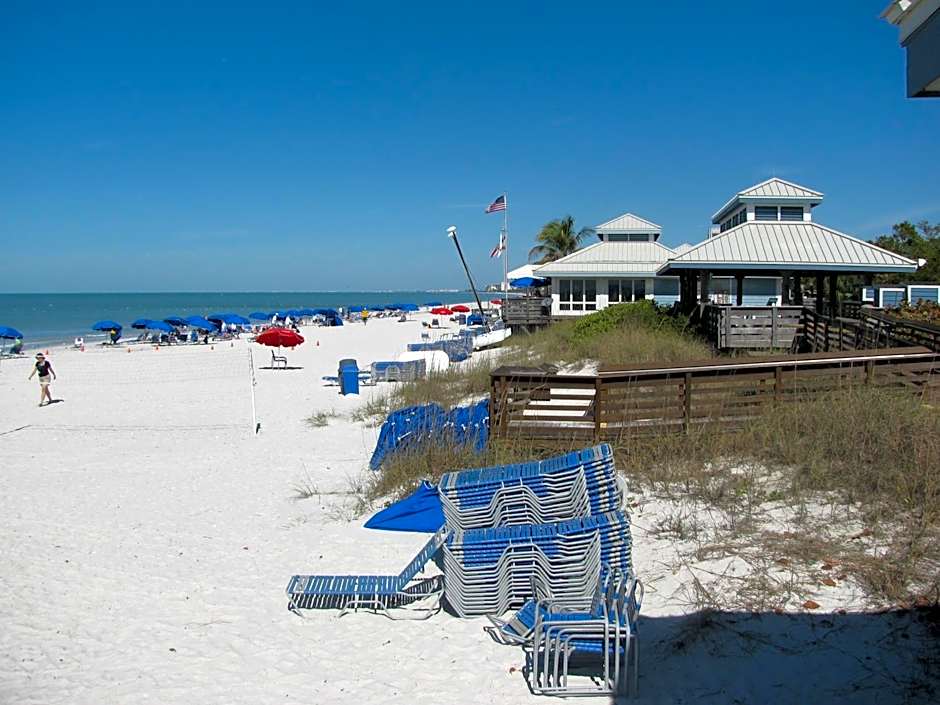 Inn at Pelican Bay