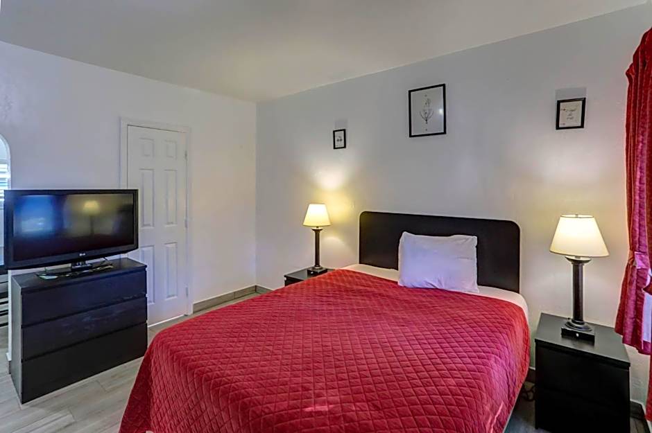 Richard's Motel Extended Stay