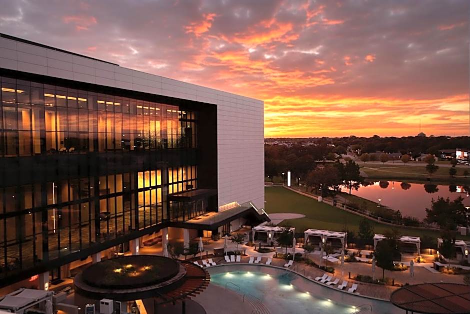 Loews Arlington Hotel