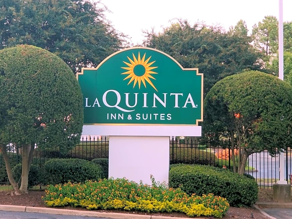 La Quinta Inn & Suites by Wyndham Memphis Primacy Parkway