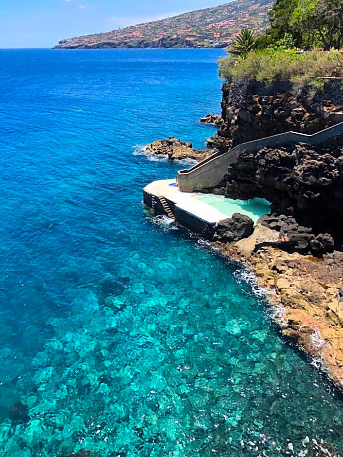 Albatroz Beach & Yacht Club