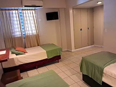 Triple Room with Private Bathroom