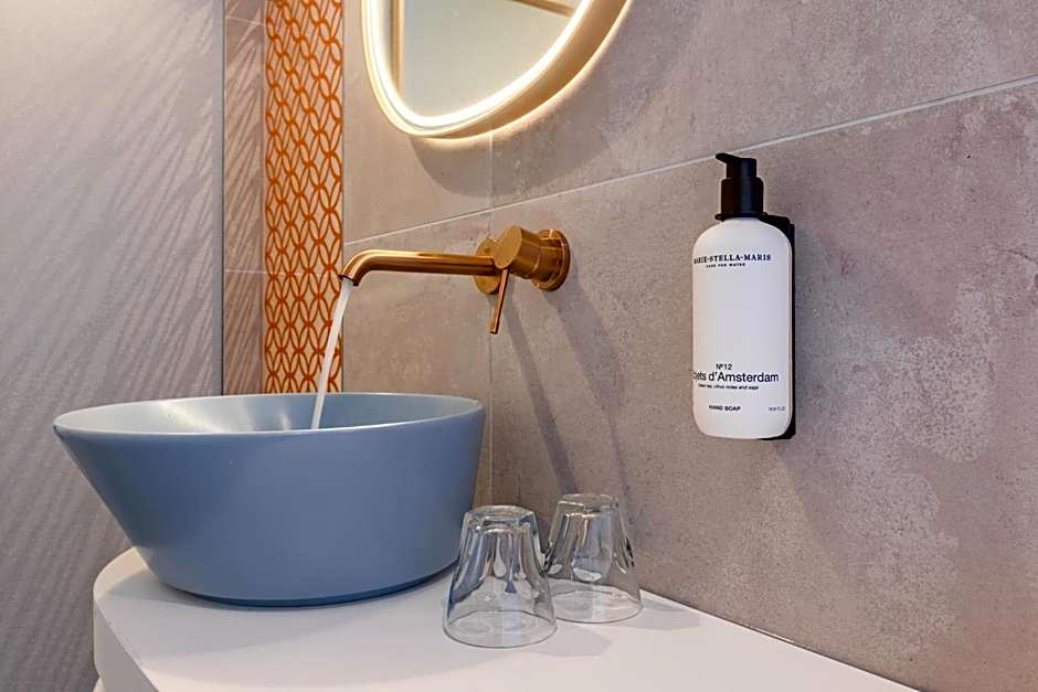 Vie Via - Your Hotel